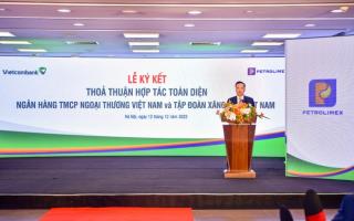 Vietcombank và Tập đoàn xăng dầu Việt Nam ký kết thỏa thuận hợp tác toàn diện      