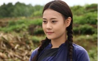 3 mối tình lận đận của Phương Oanh trước khi thành vợ Shark Bình