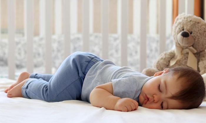 Chẳng cần quát mắng, gọi 1 câu là con dậy ngay nhờ những cách này